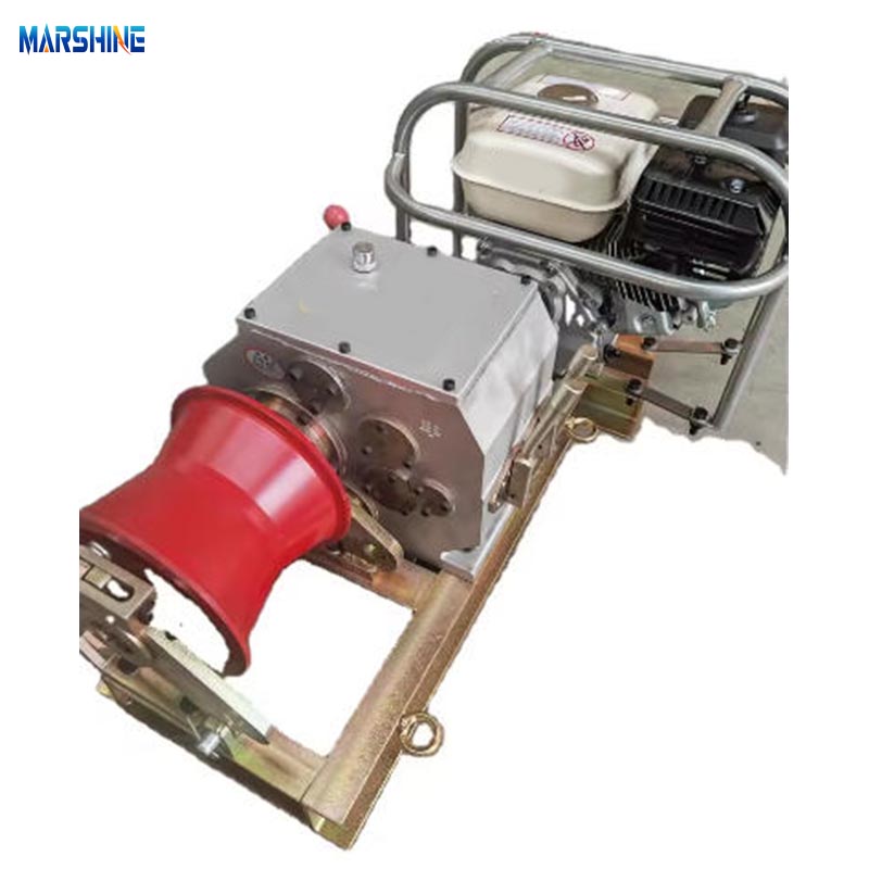 3ton a diesel a cabo puxando guincho