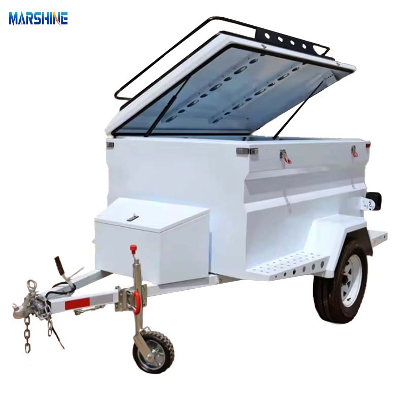 Trailer utilitário fechado off-road para venda