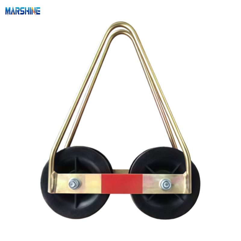 Rolo de montagem de estrutura de aço galvanizado de linha dupla com isolamento aéreo